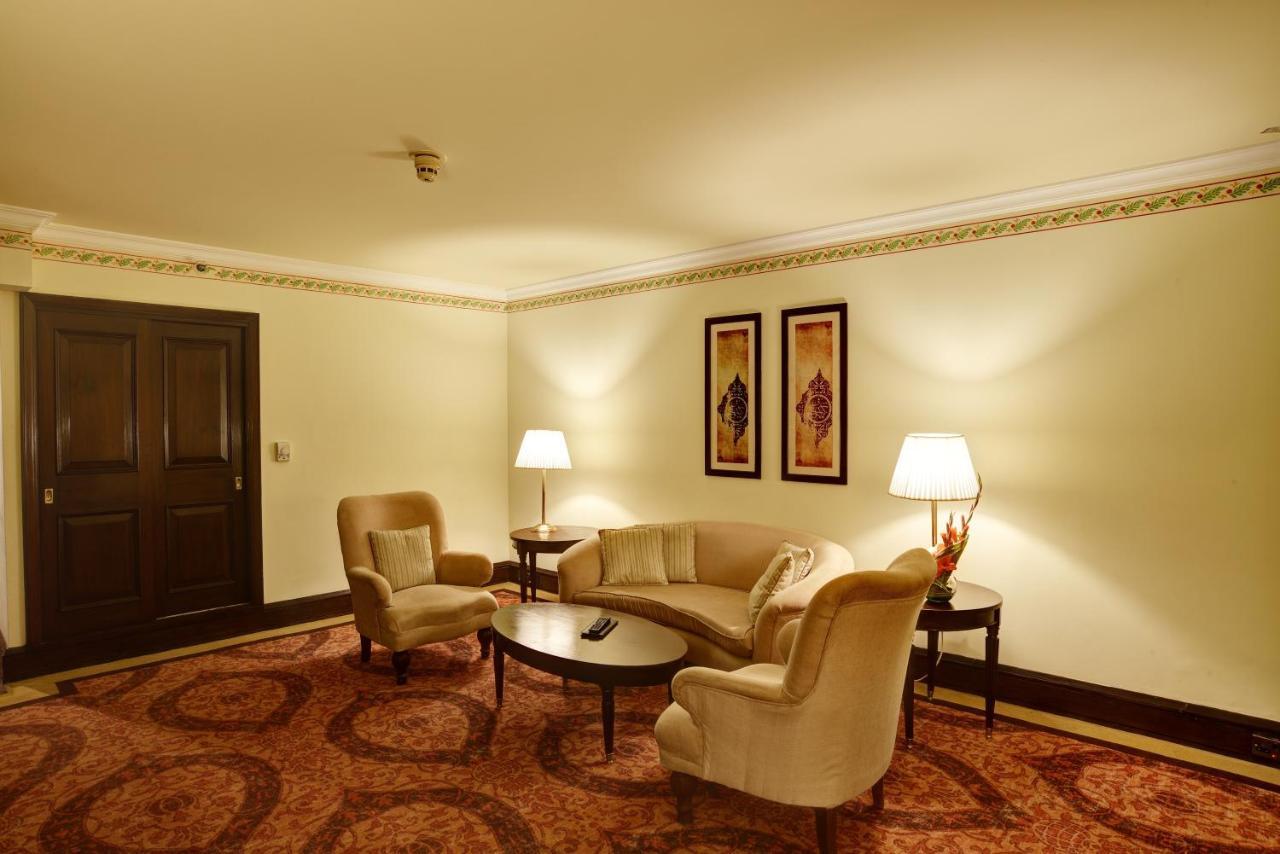 Pearl Continental Hotel, Lahore Luaran gambar